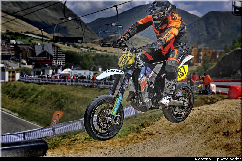 137_9_supermotard_alp_huez_2009
