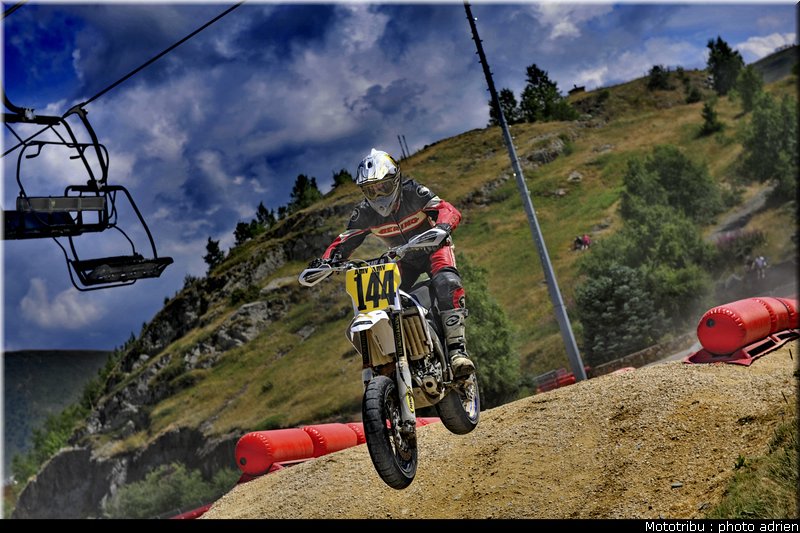 alfonso_12_supermotard_alp_huez_2009