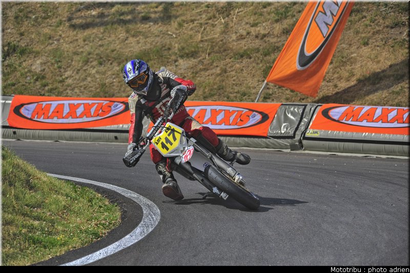 barnet_1_supermotard_alp_huez_2009