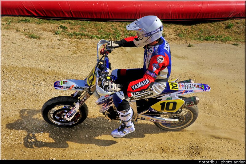 blot_14_supermotard_alp_huez_2009