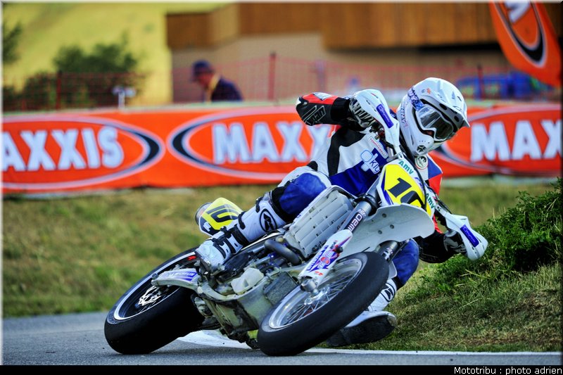 blot_22_supermotard_alp_huez_2009