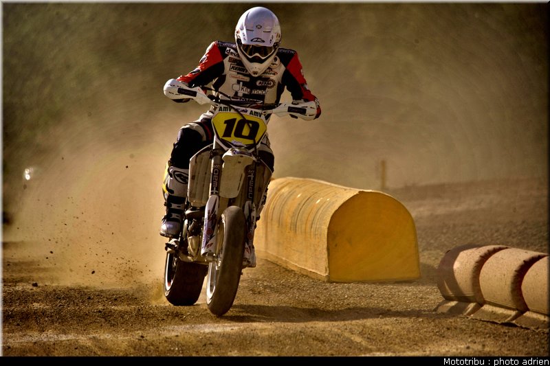 blot_26_supermotard_alp_huez_2009