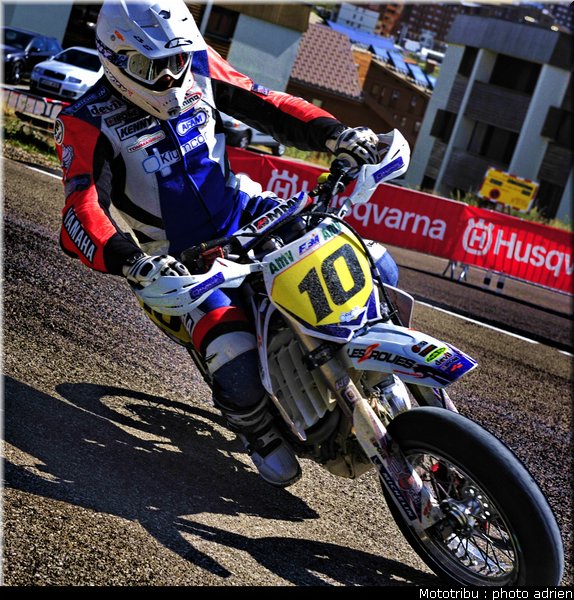 blot_28_supermotard_alp_huez_2009