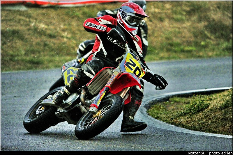 bougard_02_supermotard_alp_huez_2009