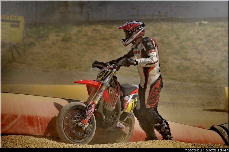 casoli_11_supermotard_alp_huez_2009