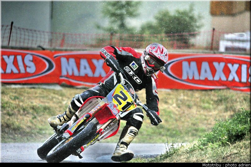cazade_01_supermotard_alp_huez_2009