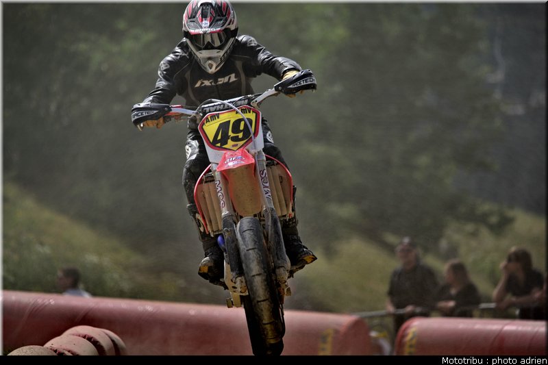 chutaux_06_supermotard_alp_huez_2009