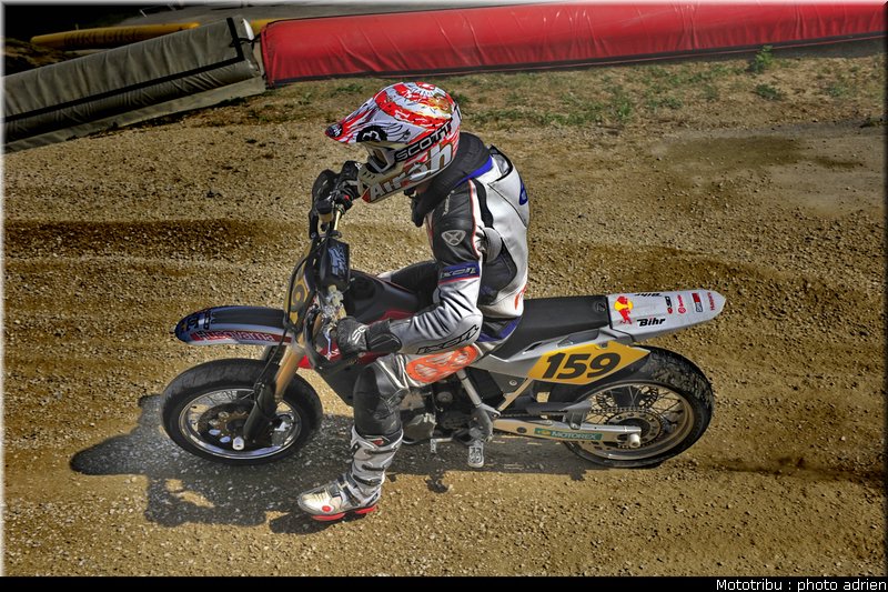 coquet_01_supermotard_alp_huez_2009