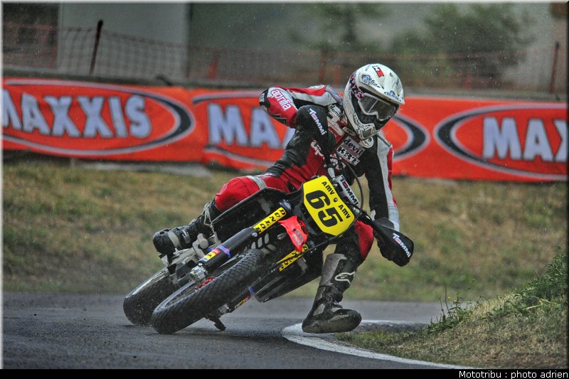 delenne_05_supermotard_alp_huez_2009