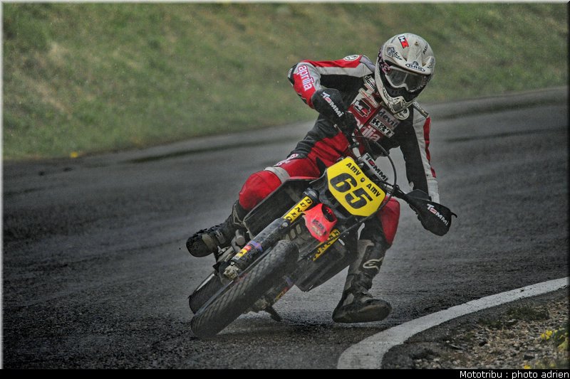 delenne_06_supermotard_alp_huez_2009