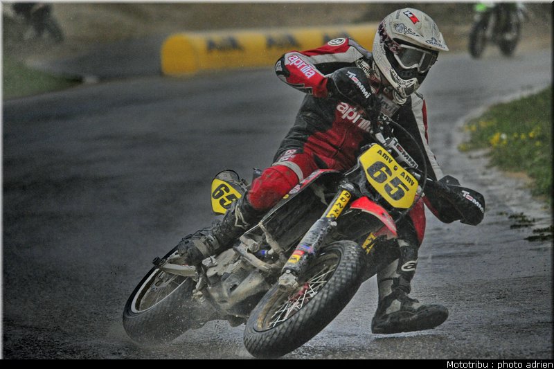 delenne_07_supermotard_alp_huez_2009