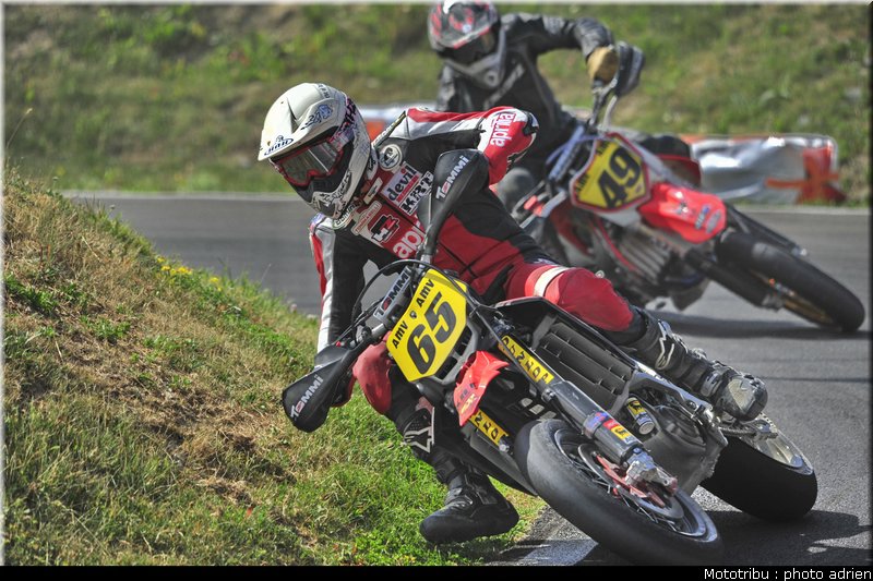 delenne_13_supermotard_alp_huez_2009