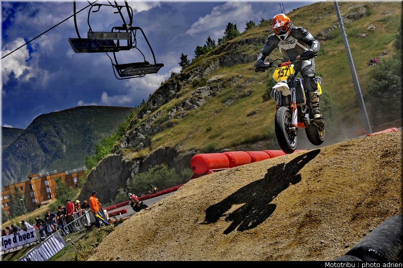 gasperini_16_supermotard_alp_huez_2009