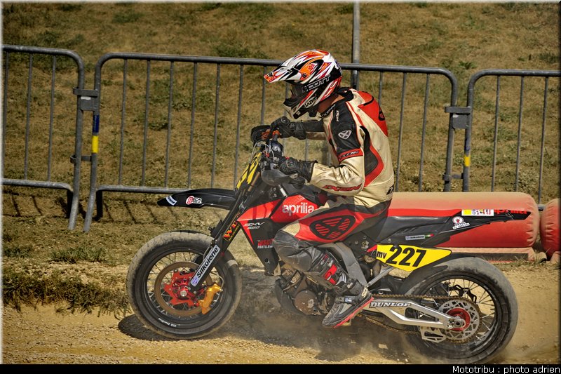 gauthereau_07_supermotard_alp_huez_2009