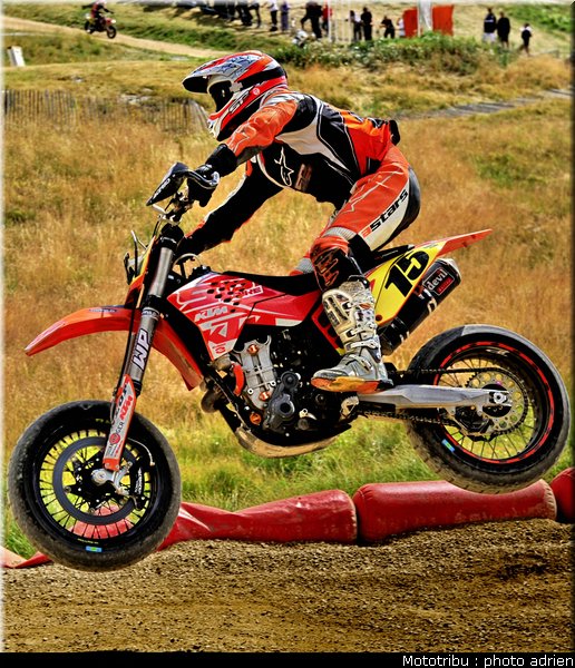 lassaigne_02_supermotard_alp_huez_2009