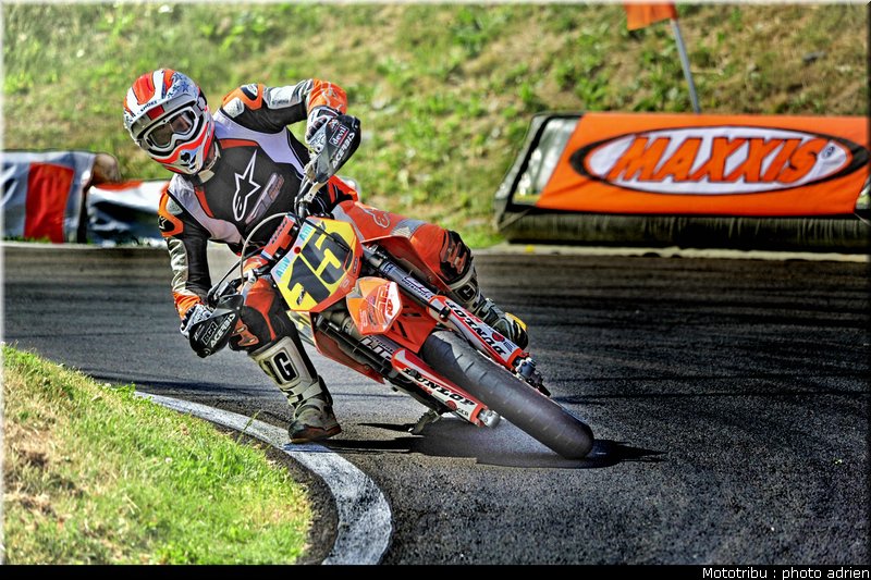 lassaigne_07_supermotard_alp_huez_2009