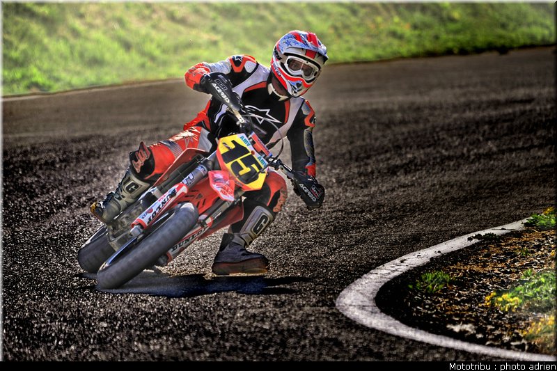 lassaigne_12_supermotard_alp_huez_2009