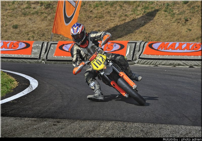 maire_04_supermotard_alp_huez_2009