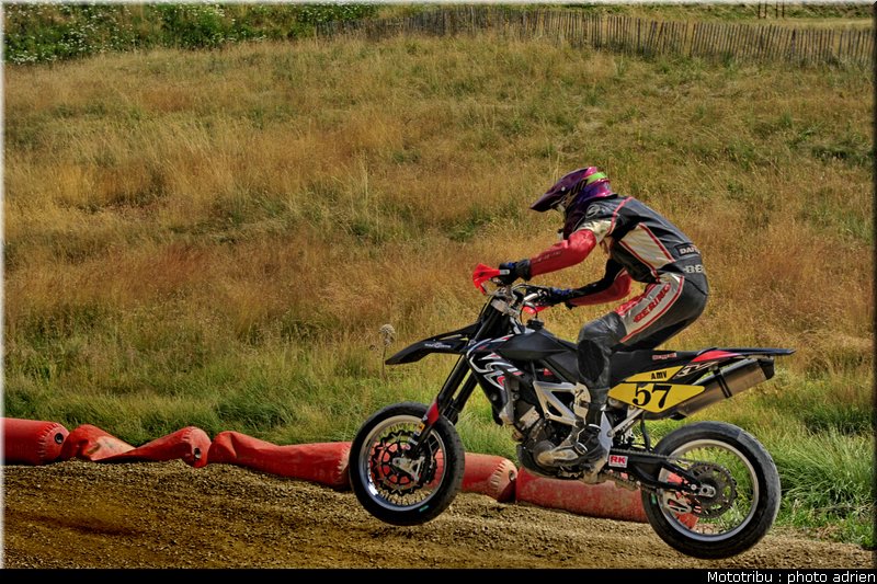 merchadou_02_supermotard_alp_huez_2009