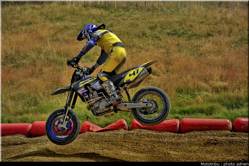 morel_a_01_supermotard_alp_huez_2009