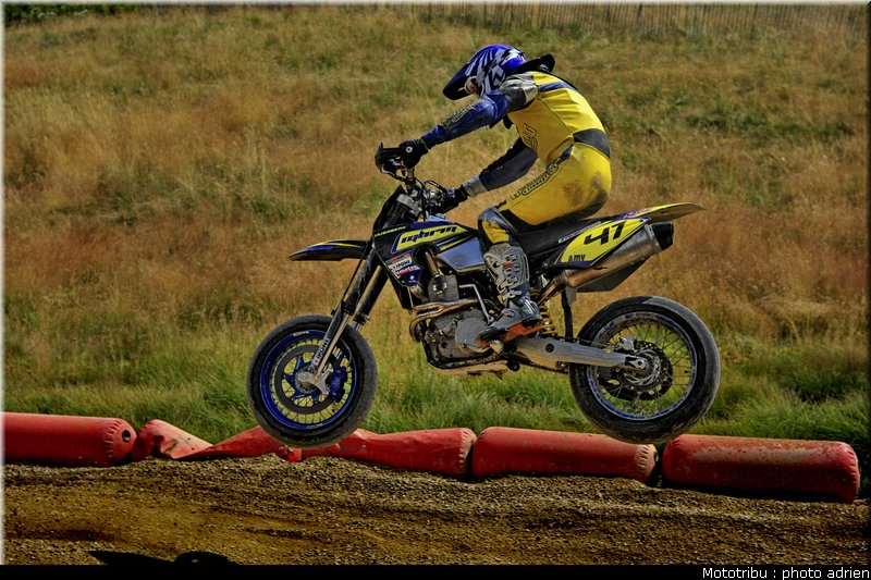 morel_a_03_supermotard_alp_huez_2009