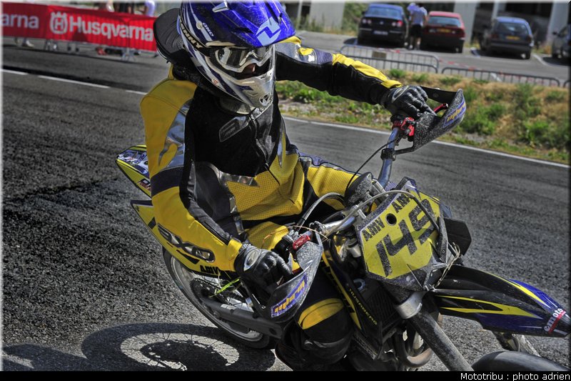 morel_k_20_supermotard_alp_huez_2009
