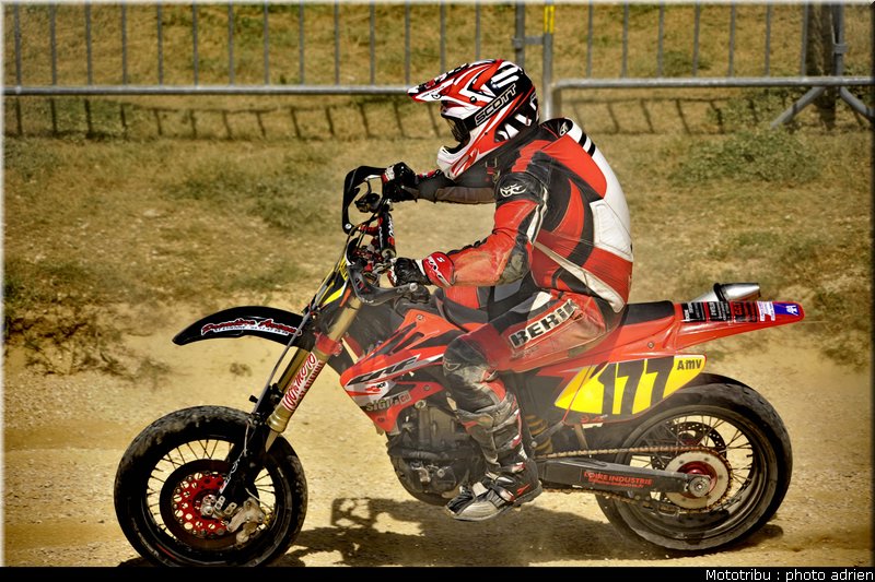 oriol_08_supermotard_alp_huez_2009