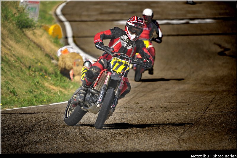 oriol_12_supermotard_alp_huez_2009