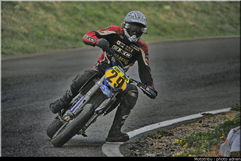 poulain_01_supermotard_alp_huez_2009