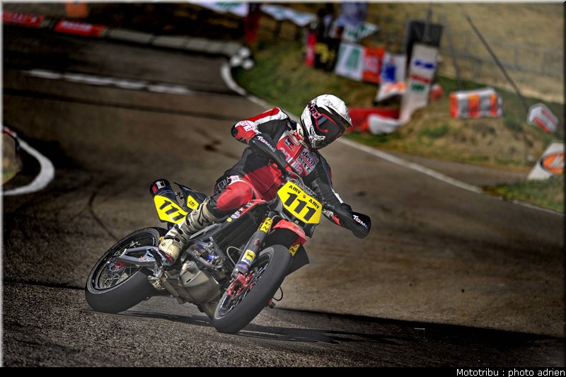taurel_14_supermotard_alp_huez_2009