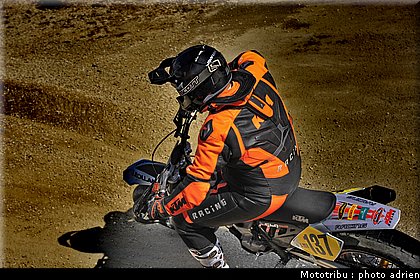 137_2_supermotard_alp_huez_2009.jpg