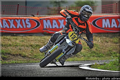 137_5_supermotard_alp_huez_2009.jpg