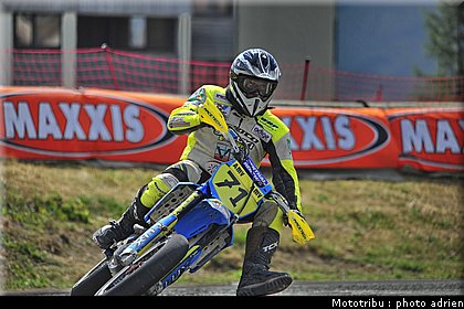 71_5_supermotard_alp_huez_2009.JPG