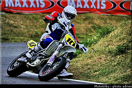 blot_02_supermotard_alp_huez_2009.jpg