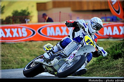 blot_22_supermotard_alp_huez_2009.jpg