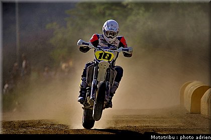 blot_25_supermotard_alp_huez_2009.JPG