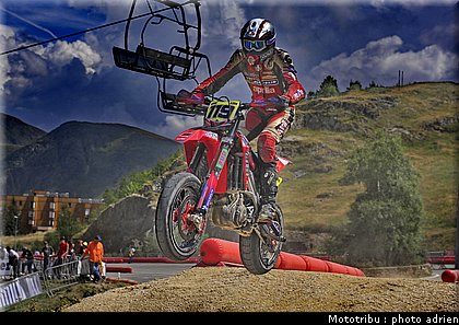 bonnevie_5_supermotard_alp_huez_2009.jpg
