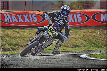 borne_7_supermotard_alp_huez_2009.jpg