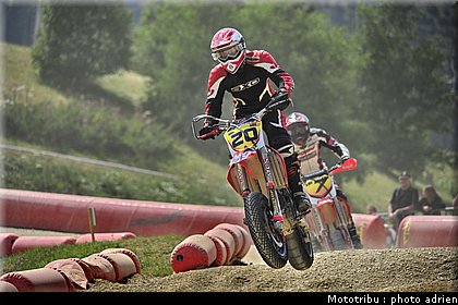 bougard_06_supermotard_alp_huez_2009.jpg