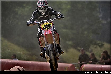 chutaux_06_supermotard_alp_huez_2009.jpg
