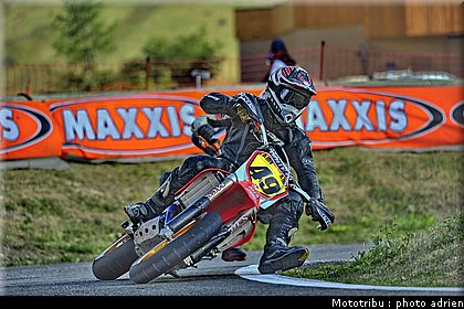 chutaux_16_supermotard_alp_huez_2009.jpg