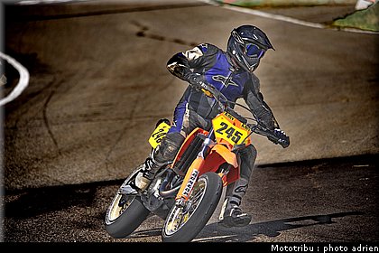 clement_4_supermotard_alp_huez_2009.jpg
