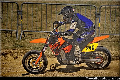 clement_6_supermotard_alp_huez_2009.jpg