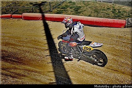 coquet_03_supermotard_alp_huez_2009.jpg