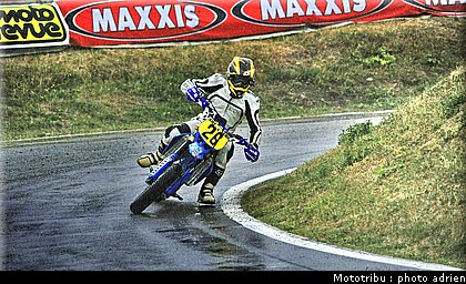 degueldre_08_supermotard_alp_huez_2009.jpg
