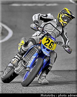 degueldre_15_supermotard_alp_huez_2009.jpg