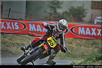 delenne_04_supermotard_alp_huez_2009.jpg