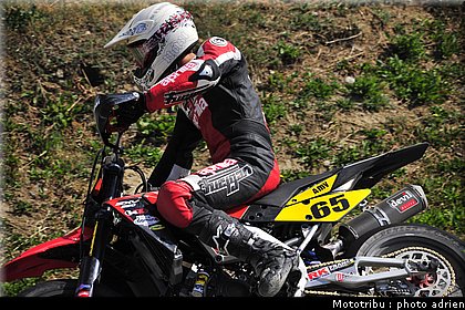 delenne_11_supermotard_alp_huez_2009.JPG