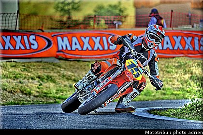 lassaigne_10_supermotard_alp_huez_2009.jpg