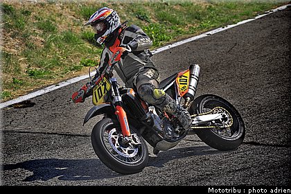 maire_03_supermotard_alp_huez_2009.jpg